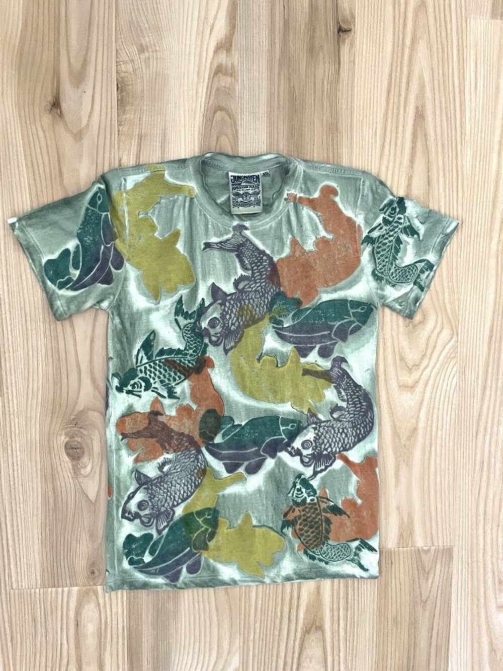 Jungmaven Hemp Blend Koi Fish Colorful T-Shirt Tee Shirt Green RARE size XS